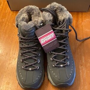 Skechers Women's Charcoal Winter Boots